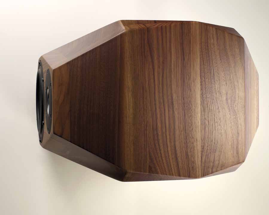 1592368179932154.jpg Diapason_astera_loudspeaker_review3373.jpg